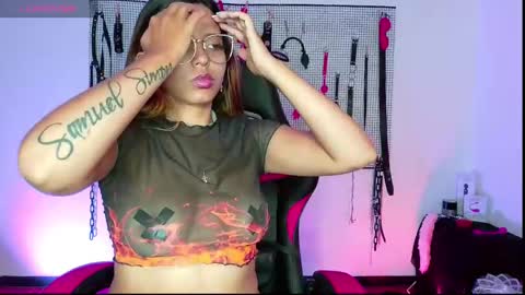 Snapshot of meggan_greey chatting on 14, 12, 2024 Your best slave  online show from 14, 12, 2024