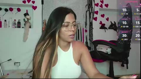 Snapshot of meggan_greey chatting on 11, 3, 2025 Your best slave  online show from 11, 3, 2025
