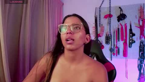 Snapshot of meggan_greey chatting on 18, 10, 2025 Your best slave  online show from 18, 10, 2025