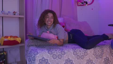 Snapshot of meggan_jade chatting on 8, 1, 2025 Meggan online show from 8, 1, 2025