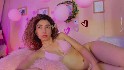 Snapshot of meggan_jade chatting on 22, 2, 2025 Meggan online show from 22, 2, 2025