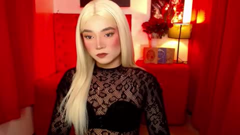 meggan  . maria shantal online show from 12, 10, 2025