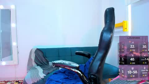 Juli online show from 13, 4, 2026