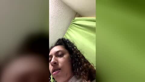 Snapshot of meghan_izell chatting on 2, 12, 2025 meghan_izell online show from 2, 12, 2025