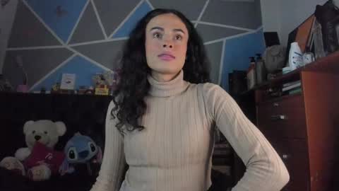 Snapshot of meghan_sexyy chatting on 5, 10, 2025 Alejandra 3 online show from 5, 10, 2025