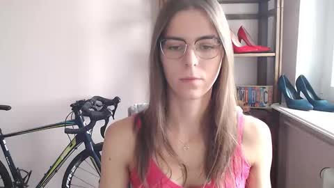 Snapshot of megi_erotic chatting on 19, 4, 2026 Megi online show from 19, 4, 2026