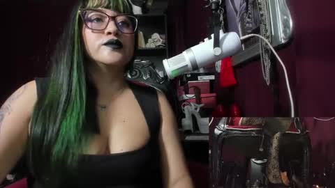 Goddess Sara online show from 18, 3, 2026