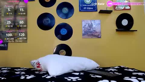 Snapshot of meisevil77 chatting on 16, 7, 2026 MEIS online show from 16, 7, 2026