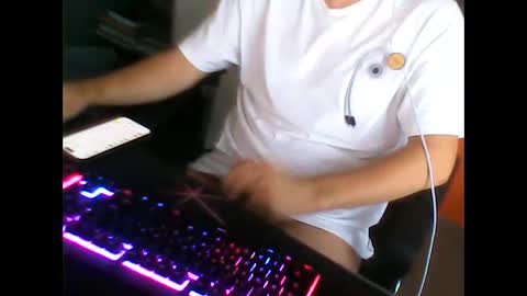 Snapshot of meks5544 chatting on 28, 9, 2025 meks5544 online show from 28, 9, 2025