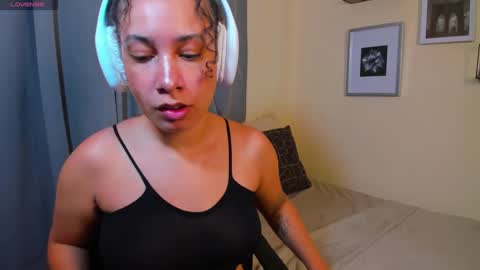 Snapshot of melaniacosta chatting on 2, 10, 2025 melani online show from 2, 10, 2025