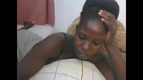melanie_bae1 online show from 18, 5, 2026