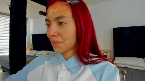 Melanie roux  online show from 3, 4, 2026