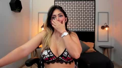 Melanie online show from 17, 10, 2025