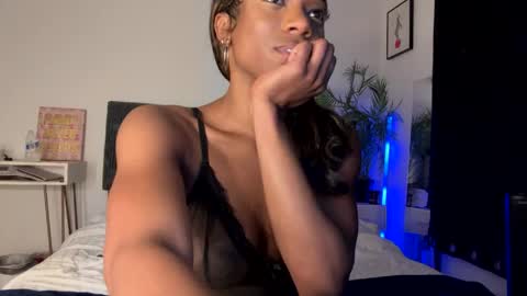 melaninmelanix online show from 20, 5, 2026