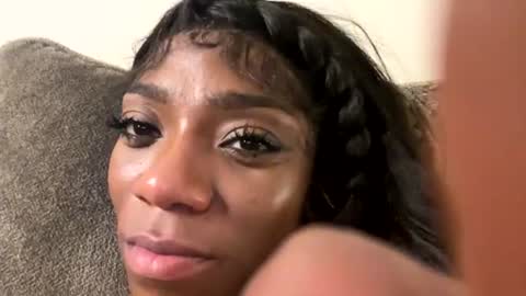 melaninmelanix online show from 25, 7, 2026