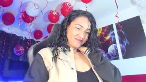 melannia_hills online show from 18, 2, 2025