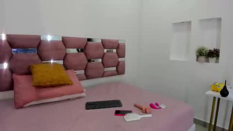 Melanny online show from 18, 9, 2025