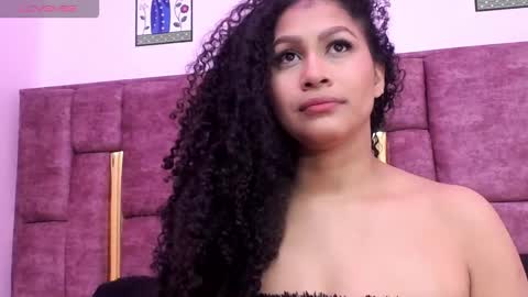Snapshot of melany_garden chatting on 29, 9, 2025 LAURA online show from 29, 9, 2025