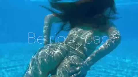 Snapshot of melanybunny chatting on 2, 11, 2025 Adel online show from 2, 11, 2025