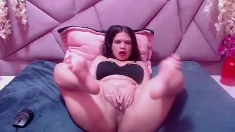 Snapshot of melanycarter18 chatting on 14, 12, 2024 MelanyCarter18 online show from 14, 12, 2024