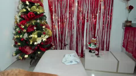 Melany online show from 24, 12, 2024