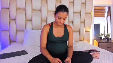 Snapshot of melanystone_ chatting on 24, 7, 2026 Melany online show from 24, 7, 2026