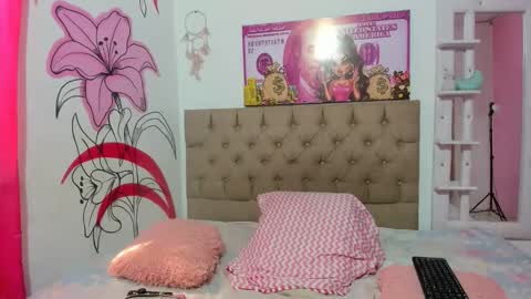 Snapshot of meli_lewis chatting on 20, 11, 2025 meli_lewis online show from 20, 11, 2025