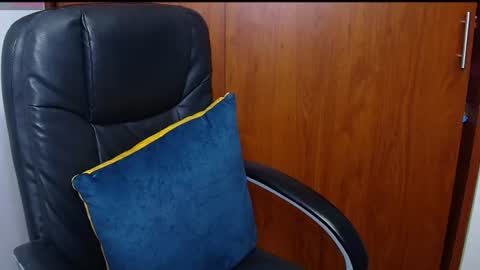 Snapshot of melika_sweet chatting on 11, 7, 2026 eli online show from 11, 7, 2026