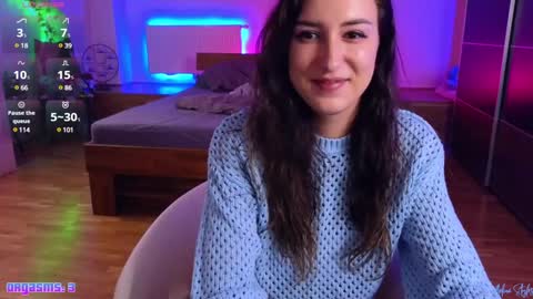 Melina Styles online show from 1, 12, 2024