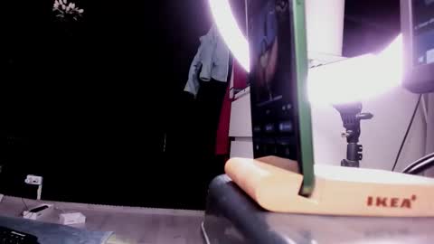 Snapshot of melinnda_x chatting on 3, 10, 2025 Melinnda x online show from 3, 10, 2025