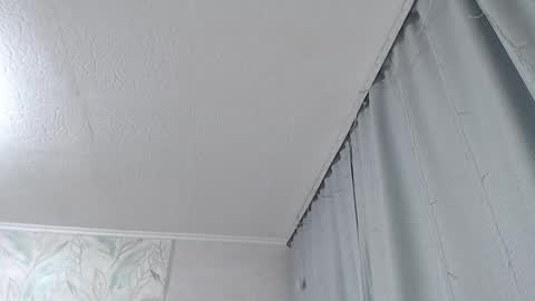 Melissa  Ray online show from 5, 2, 2025