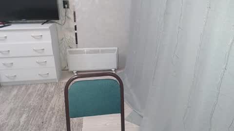 Melissa  Ray online show from 7, 2, 2025