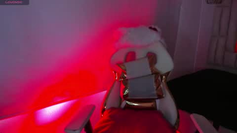 Lissa  online show from 30, 10, 2025