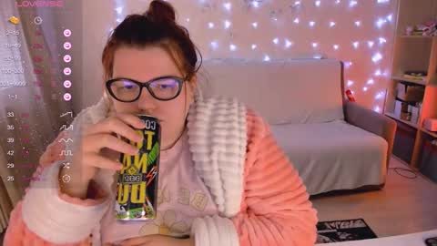 Snapshot of melissa_purr chatting on 7, 1, 2025 melissa_purr online show from 7, 1, 2025