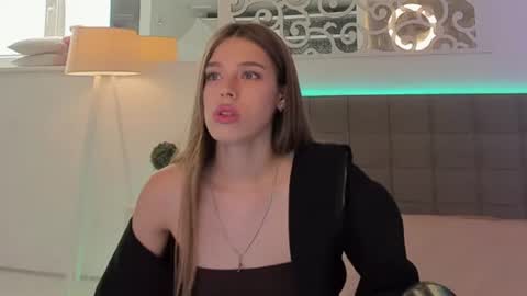 MelissaCrayzy online show from 15, 6, 2026