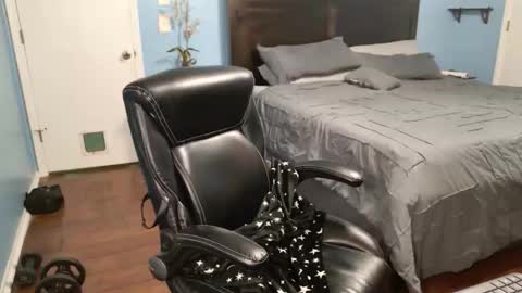 Snapshot of melissacumms chatting on 23, 11, 2025 Mistress Missy online show from 23, 11, 2025