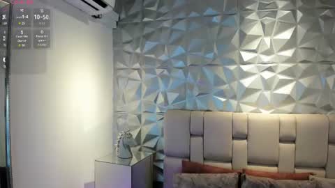 Snapshot of mell_muller chatting on 13, 7, 2026 Mell online show from 13, 7, 2026