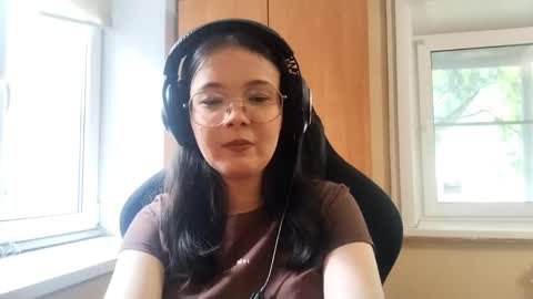 mellieyamazaki online show from 30, 5, 2026
