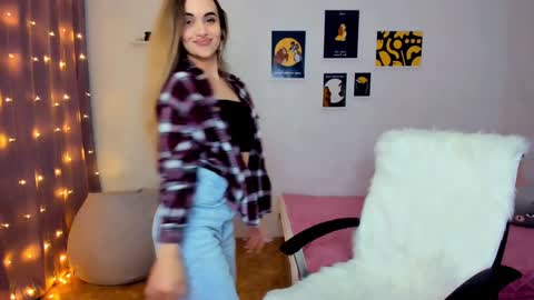 Tessa online show from 6, 12, 2024