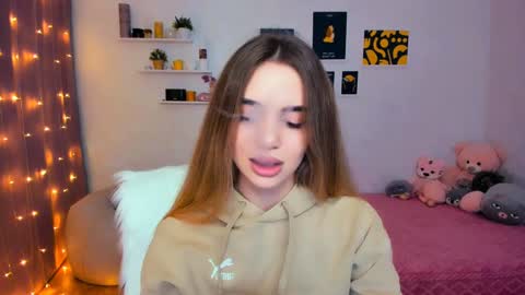 Tessa online show from 6, 2, 2025