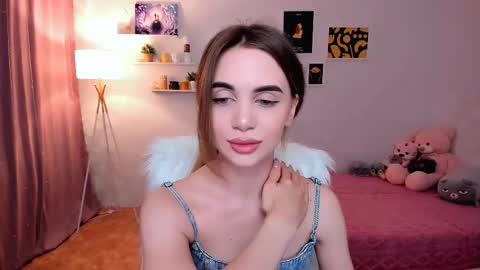 Tessa online show from 28, 2, 2025