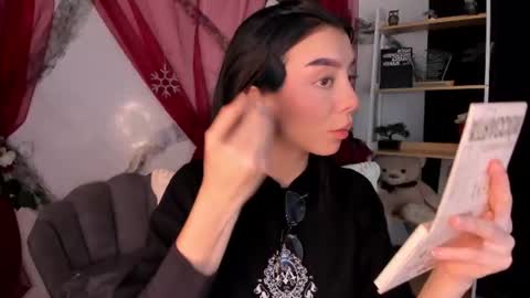 Snapshot of mellove_ chatting on 10, 6, 2026 Mel online show from 10, 6, 2026