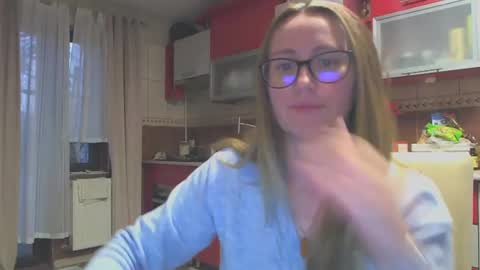 Snapshot of melly_rosey chatting on 16, 1, 2025 Melly online show from 16, 1, 2025