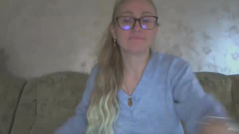 Snapshot of melly_rosey chatting on 24, 1, 2025 Melly online show from 24, 1, 2025