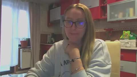 Snapshot of melly_rosey chatting on 27, 2, 2025 Melly online show from 27, 2, 2025
