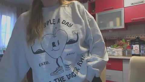 Snapshot of melly_rosey chatting on 10, 3, 2025 Melly online show from 10, 3, 2025