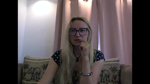 Melly online show from 20, 5, 2026
