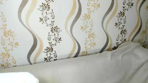 Snapshot of melmooon chatting on 6, 11, 2025 MelMooon online show from 6, 11, 2025