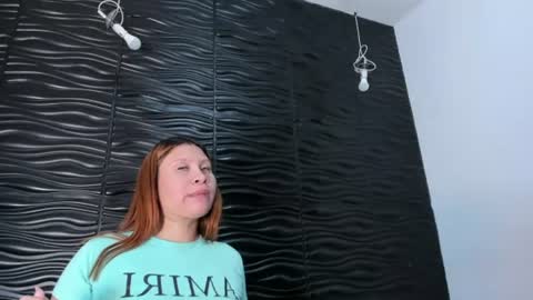 Snapshot of meloddy_megann chatting on 18, 6, 2026 Melody online show from 18, 6, 2026