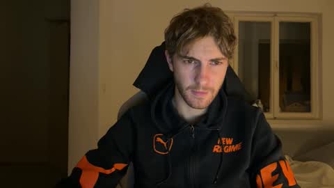 Snapshot of melodicass chatting on 15, 11, 2025 Melodicass online show from 15, 11, 2025